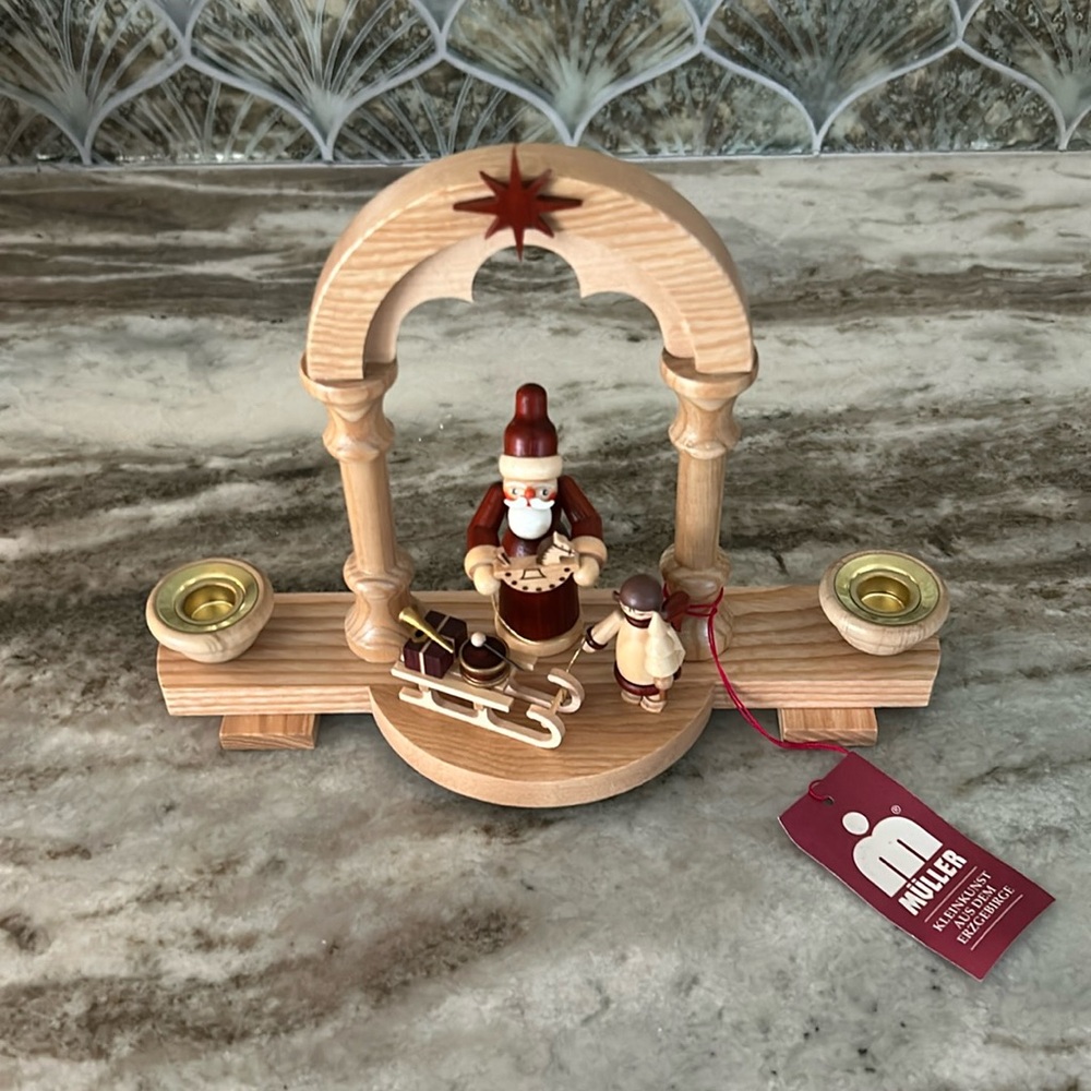 Muller German Christmas Handmade Wood Candle Holder